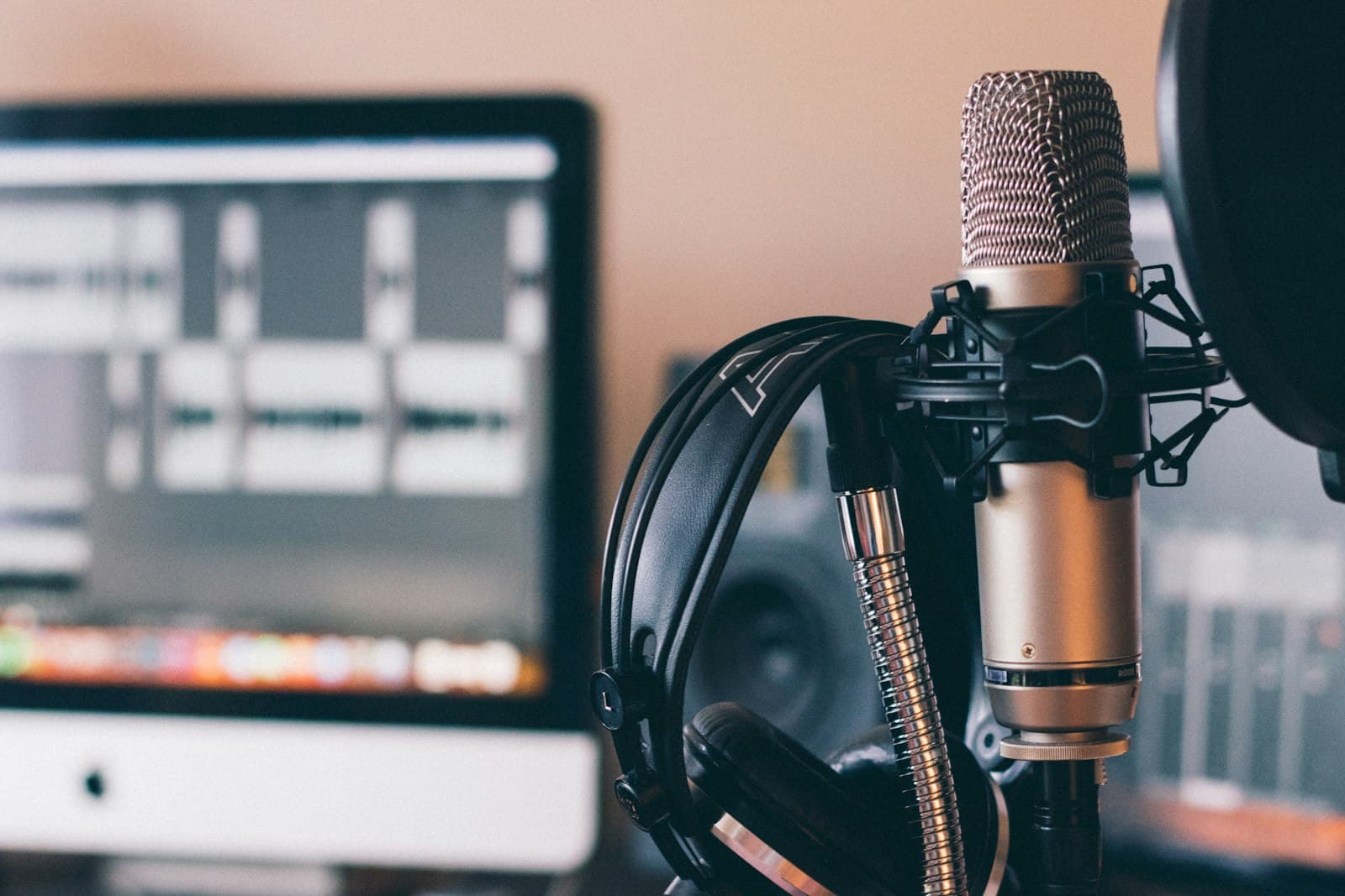 Marketing for podcasts and creators